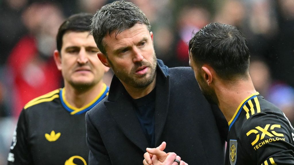 skysports-michael-carrick-manchester-united_7243839.jpg